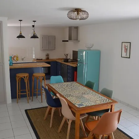 Apartment La Roche Cantin *