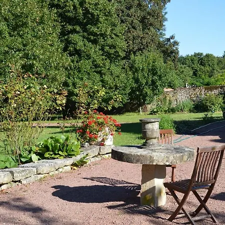 La Roche Cantin Apartment *